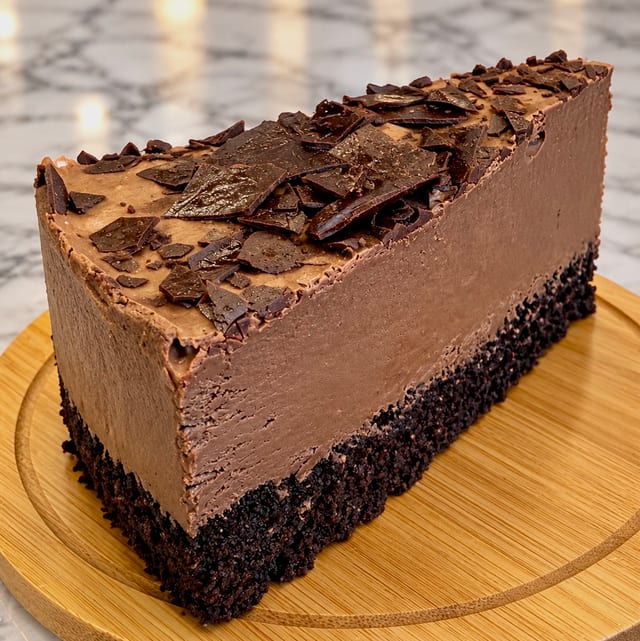 Belgium Chocolate Mousse Cake ￼.